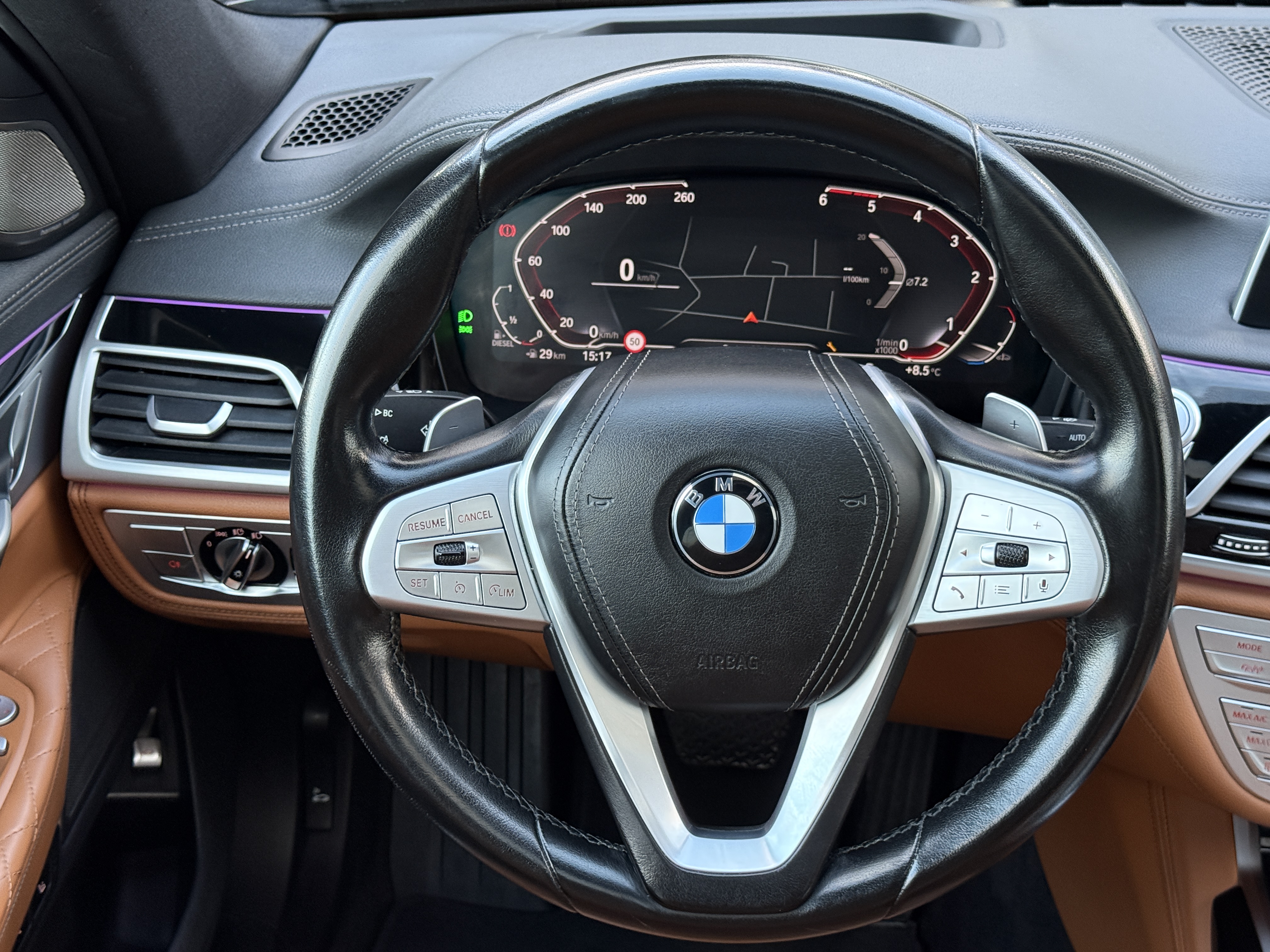 
								BMW 740Ld full									