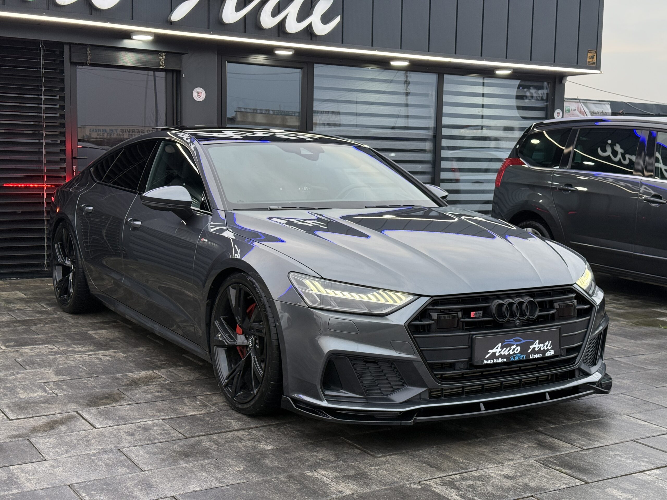 
								Audi A7 50tdi full									