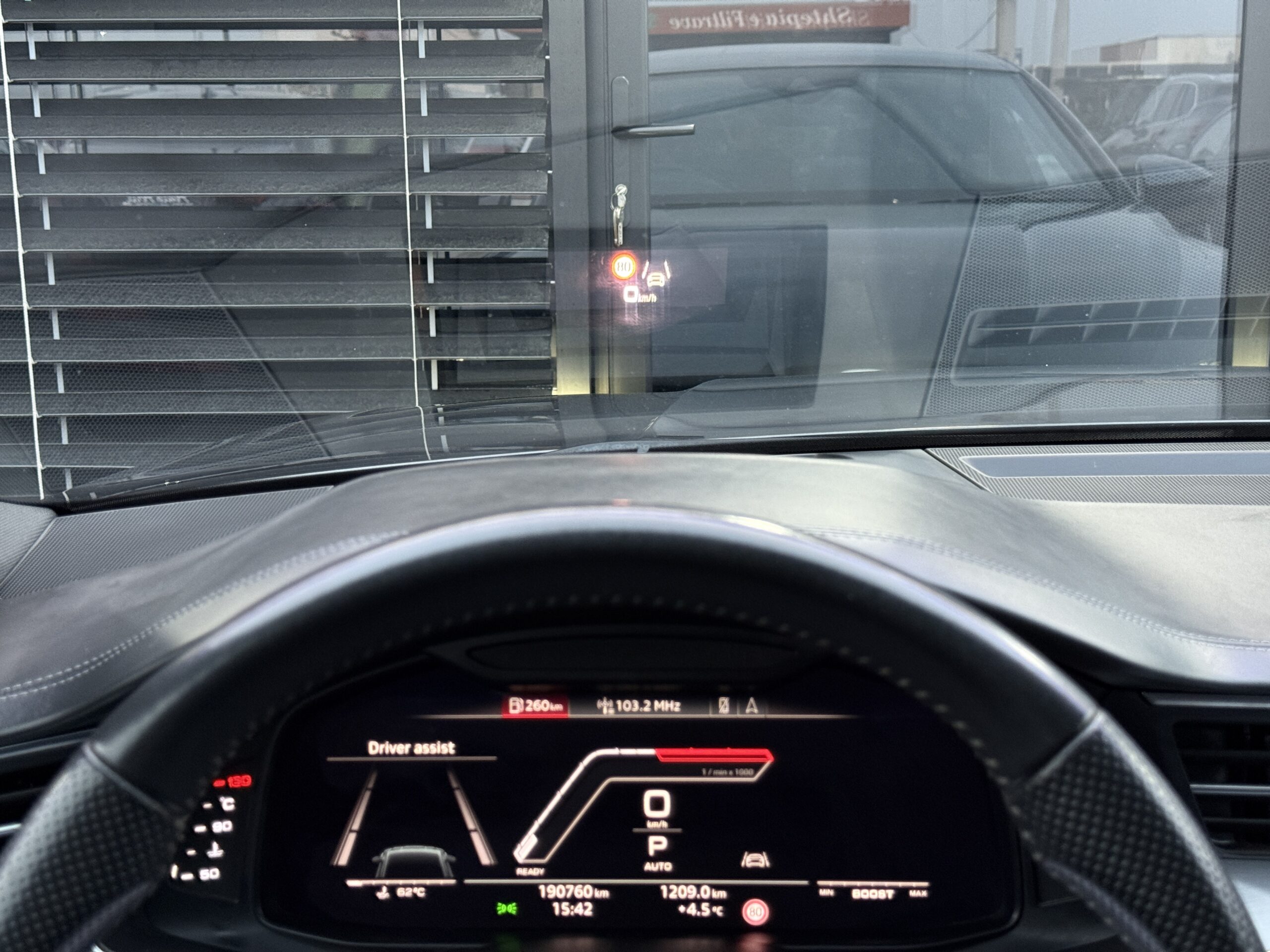 
								Audi A7 50tdi full									