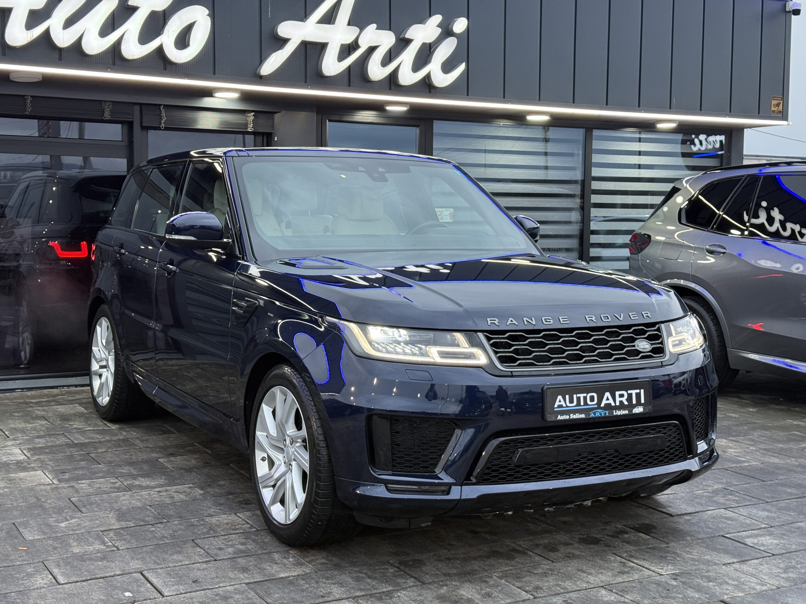 
								Range Rover SPORT 3.0sd full									