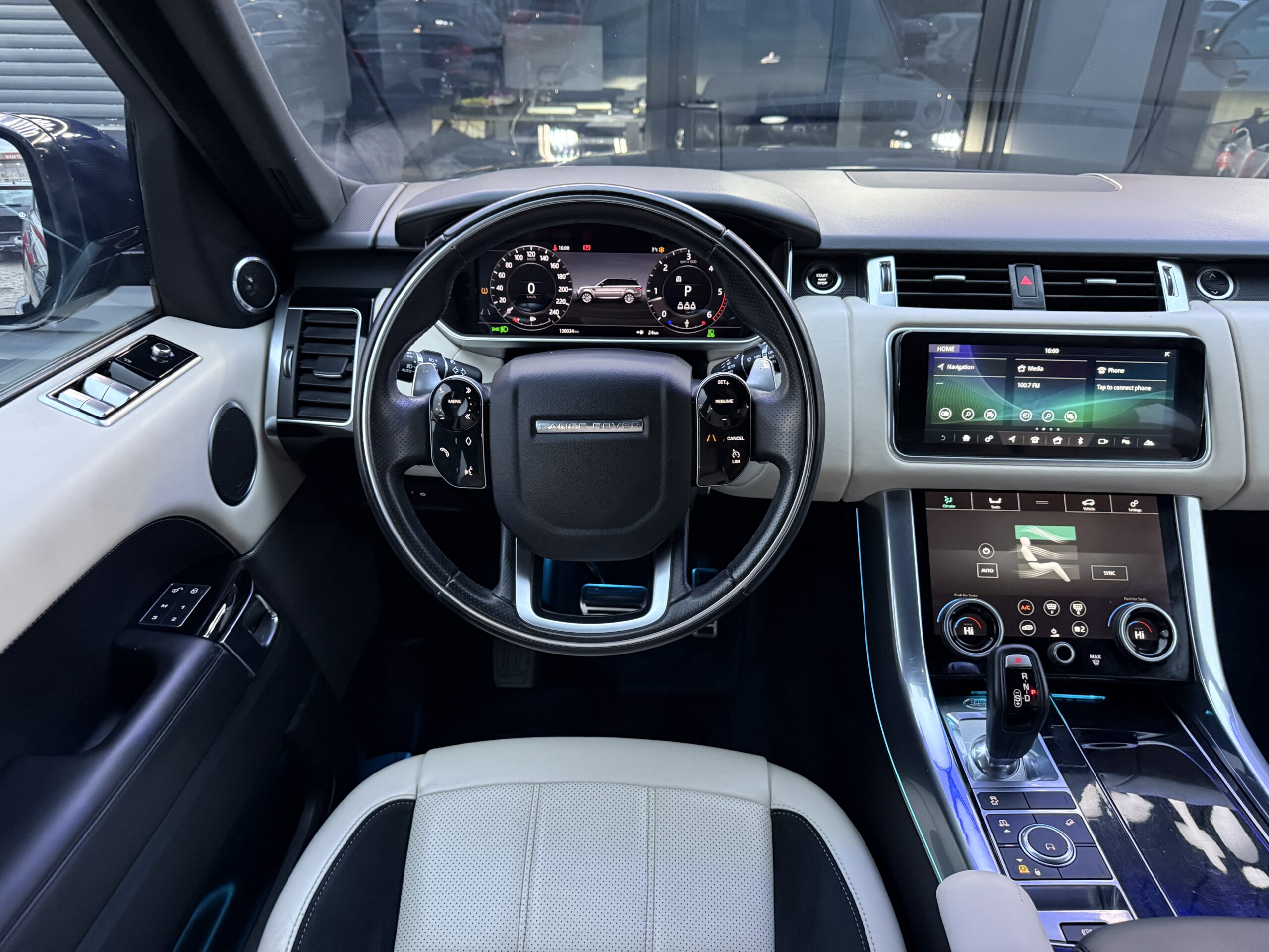 
								Range Rover SPORT 3.0sd full									