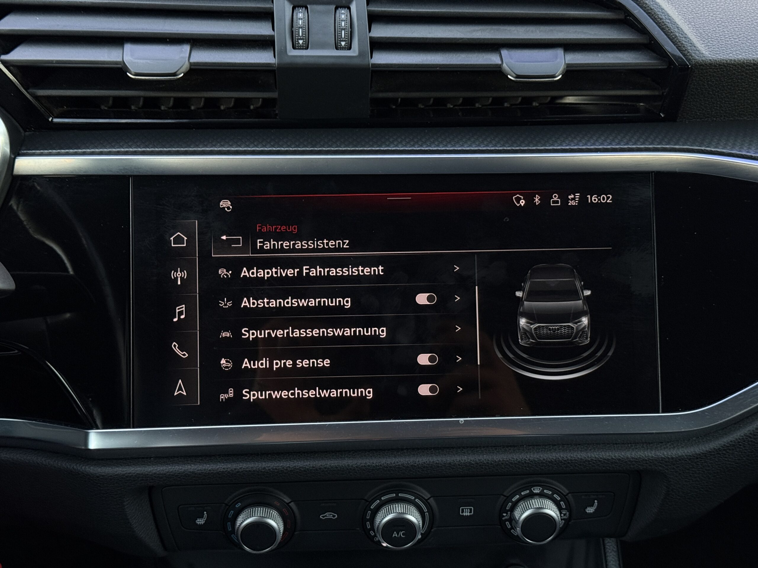 
								Audi Q3 40tdi full									
