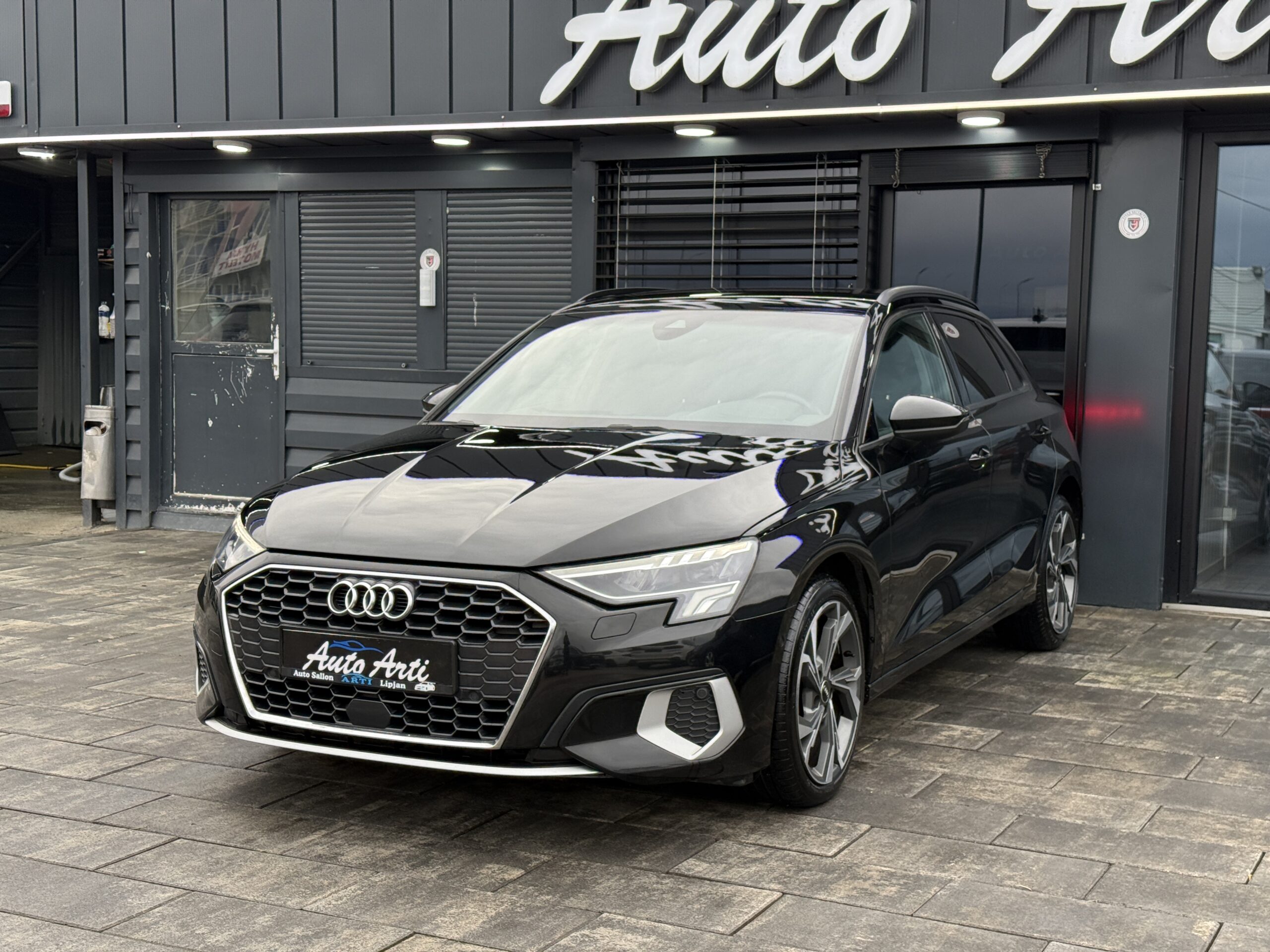 
								Audi A3 35tdi full									