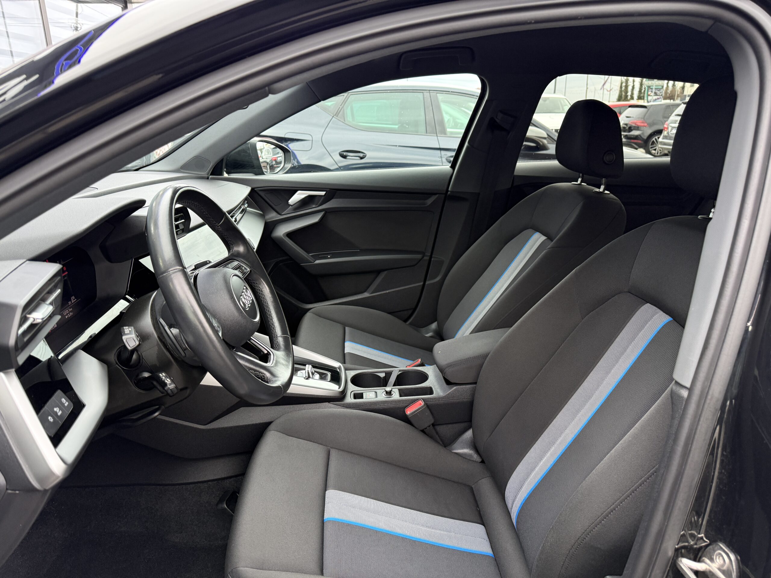 
								Audi A3 35tdi full									