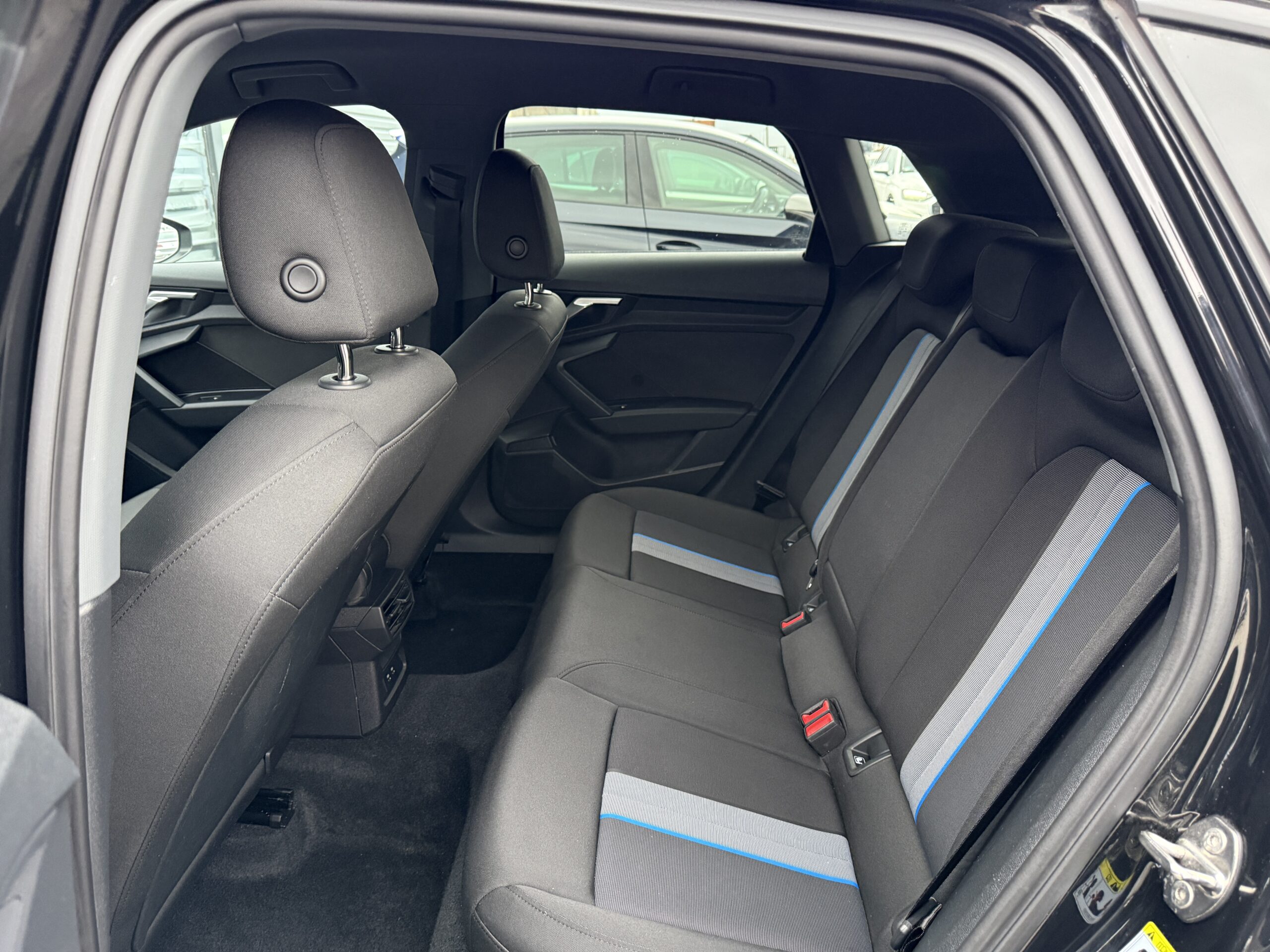 
								Audi A3 35tdi full									