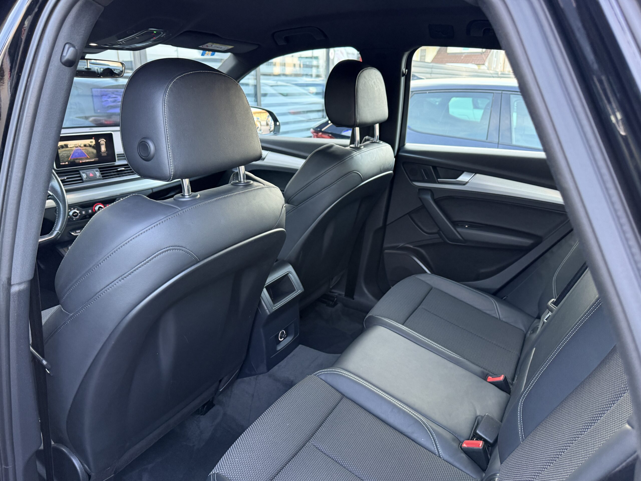 
								Audi Q5 50tdi full									