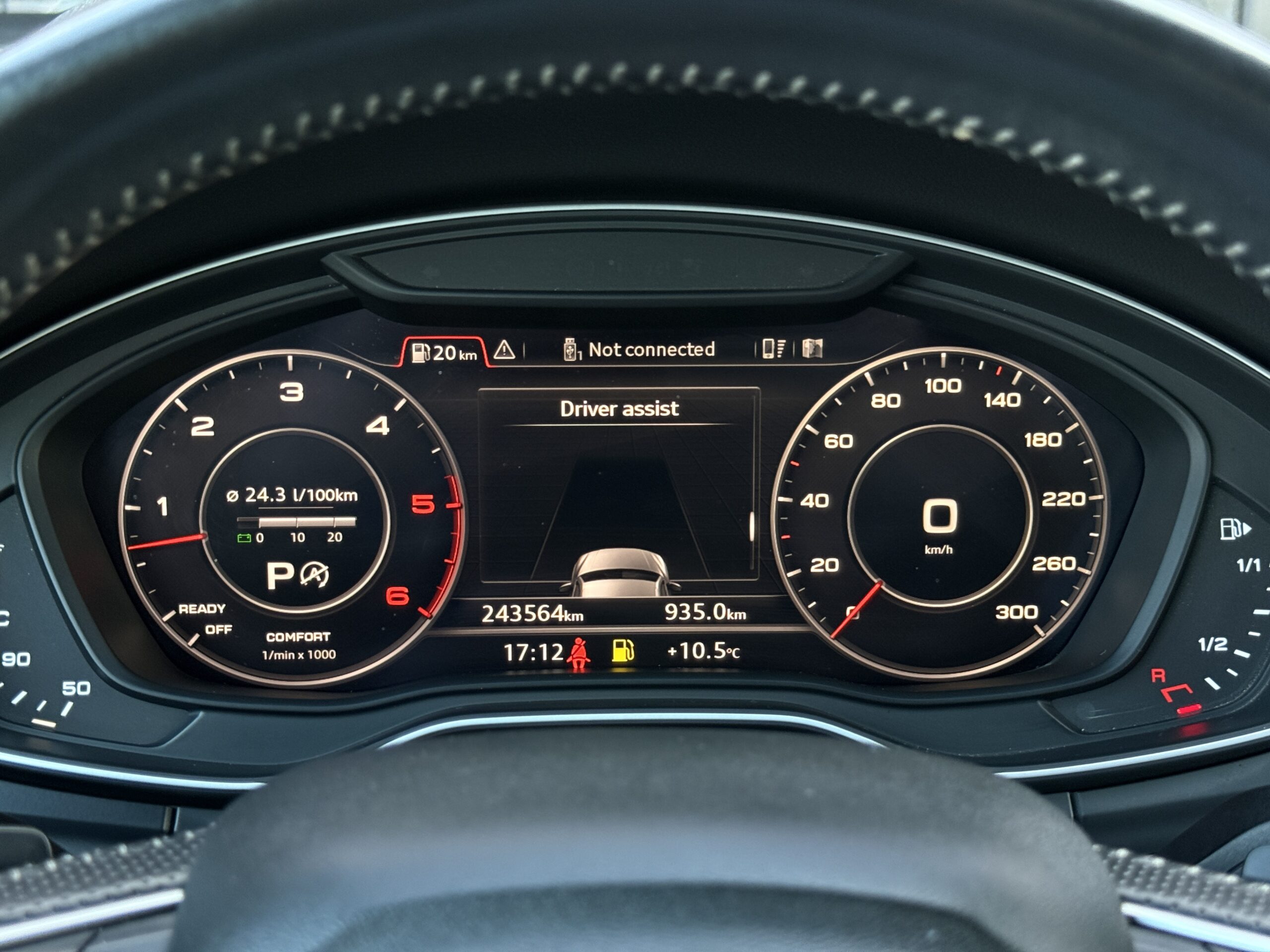 
								Audi Q5 50tdi full									