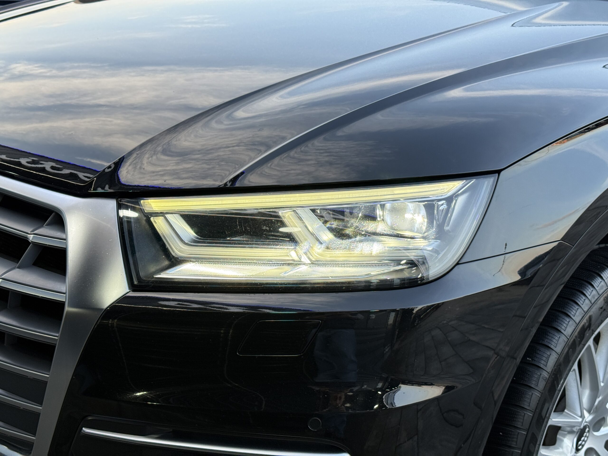 
								Audi Q5 50tdi full									