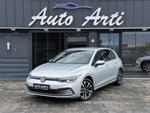 VW Golf 8 2.0tdi