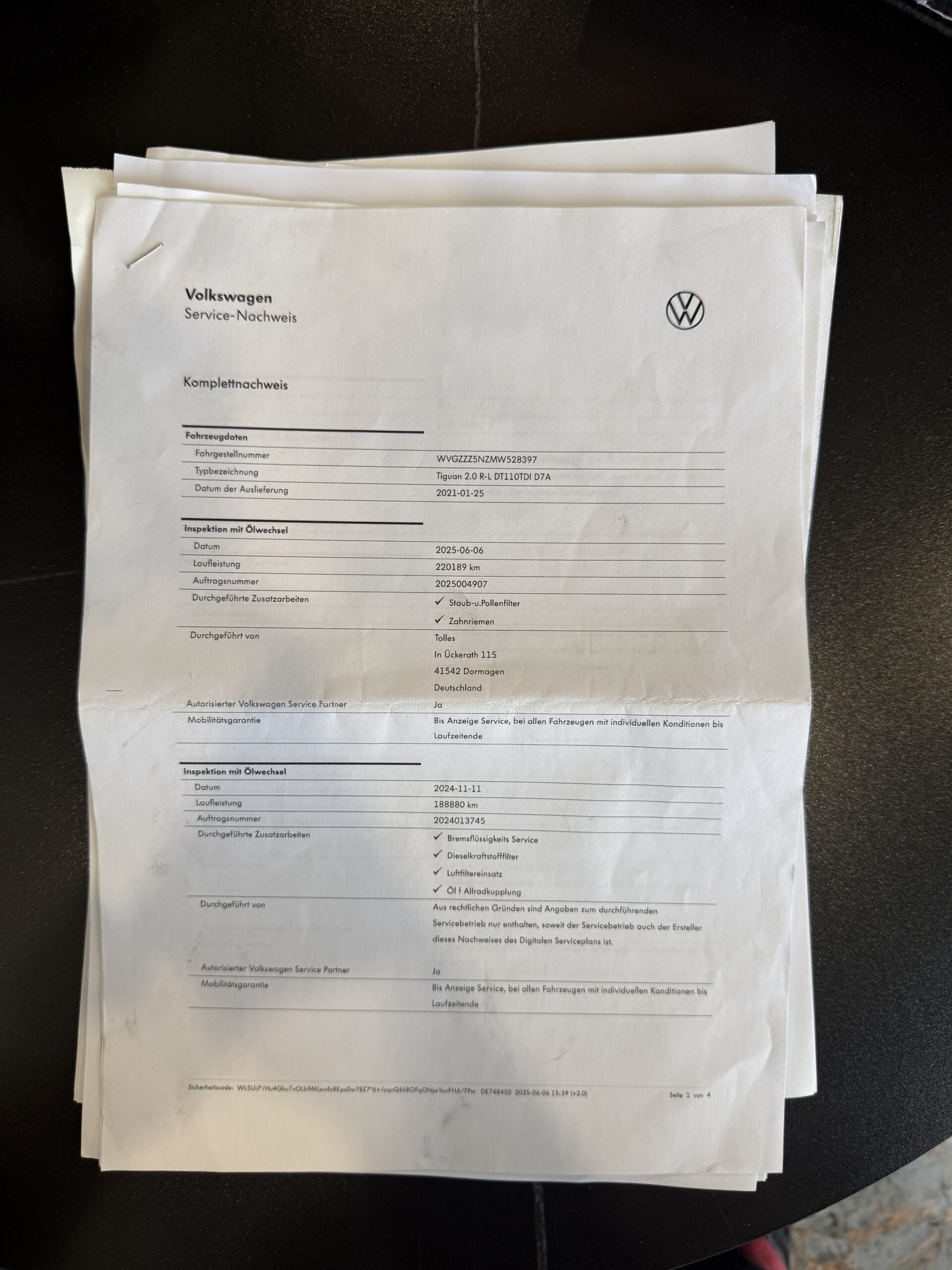 
								Tiguan 2.0tdi full									