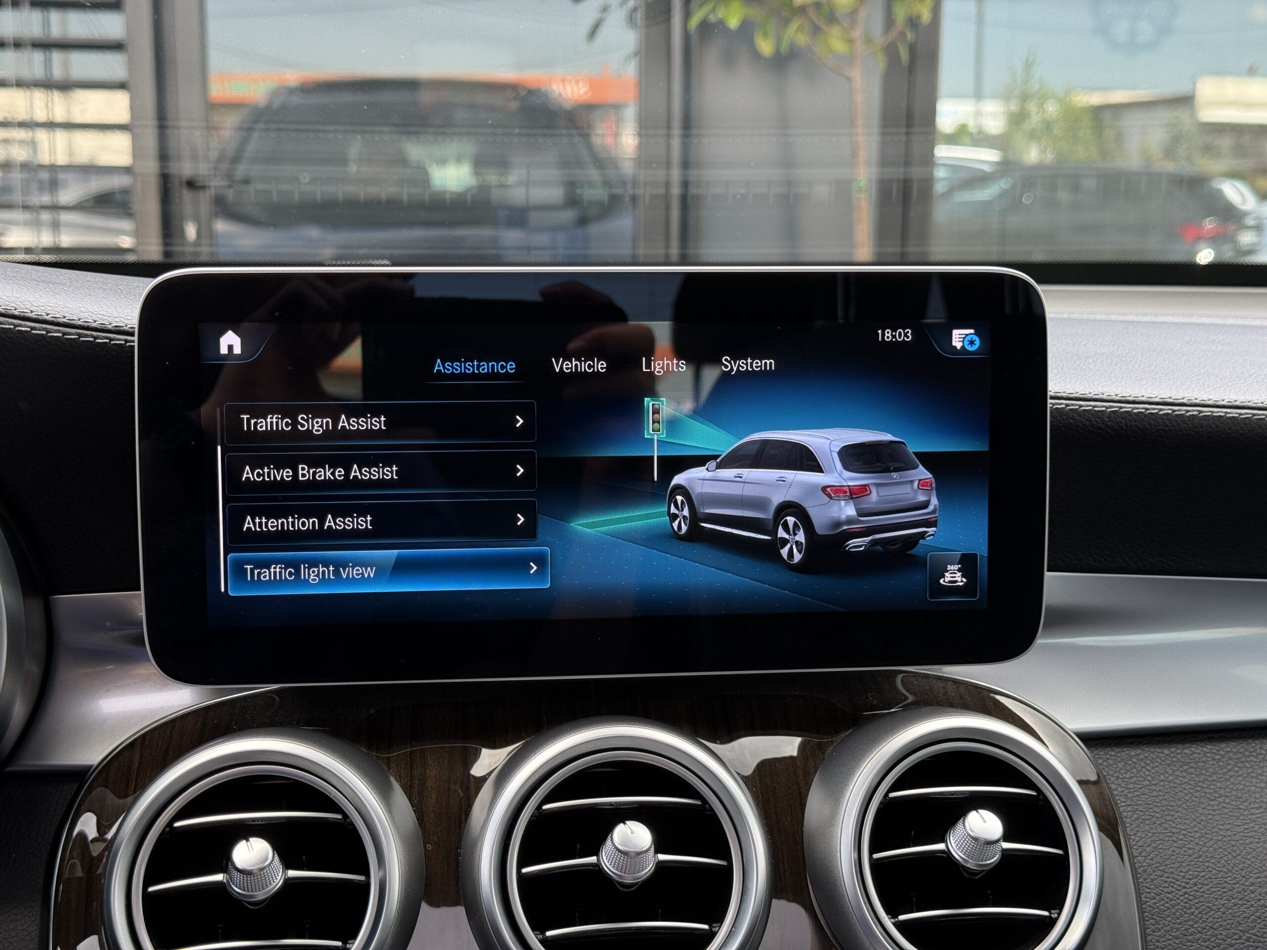 
								Mercedes-Benz GLC 220d full									