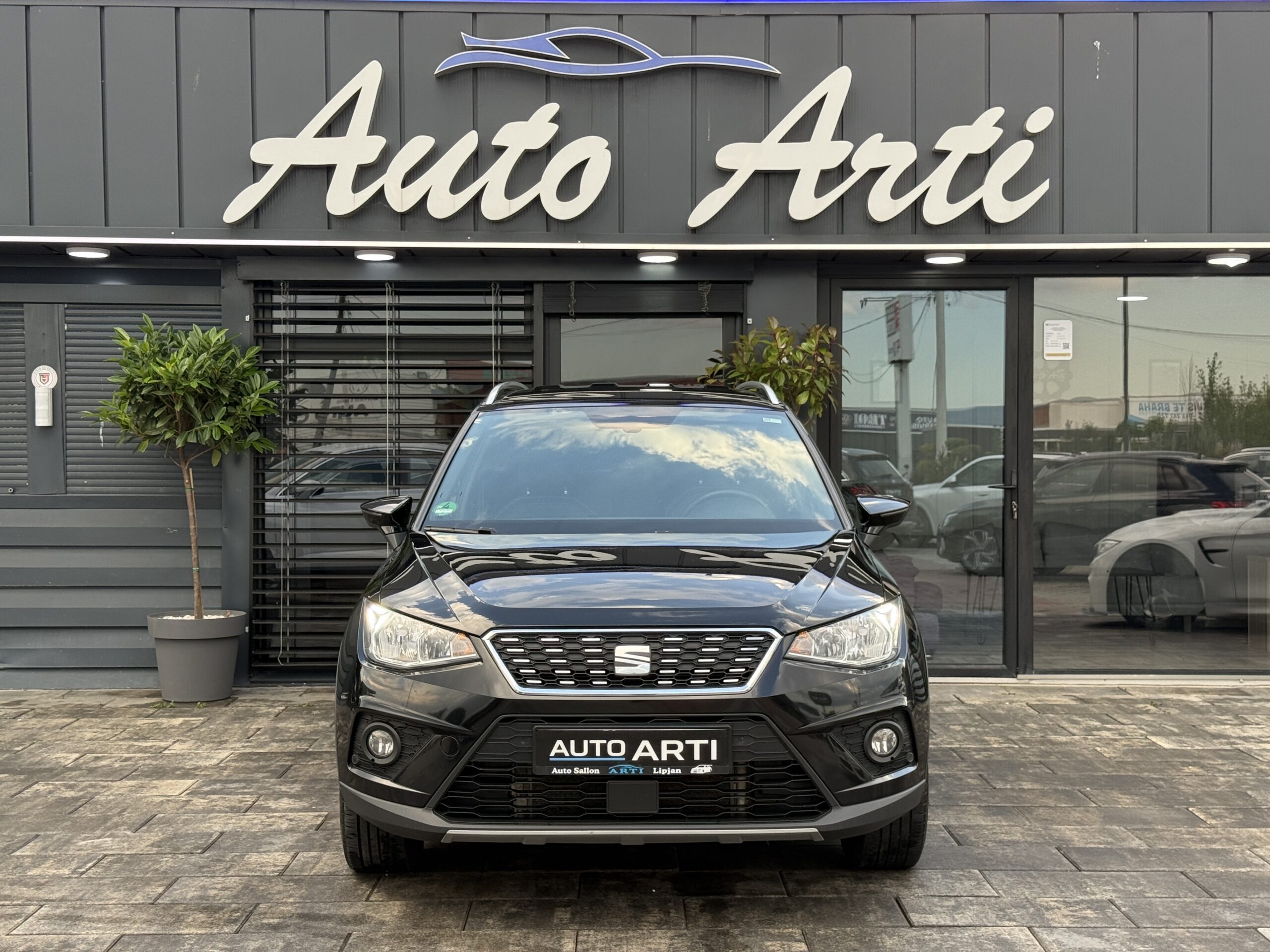 
								Seat Arona 1.6TDI full									