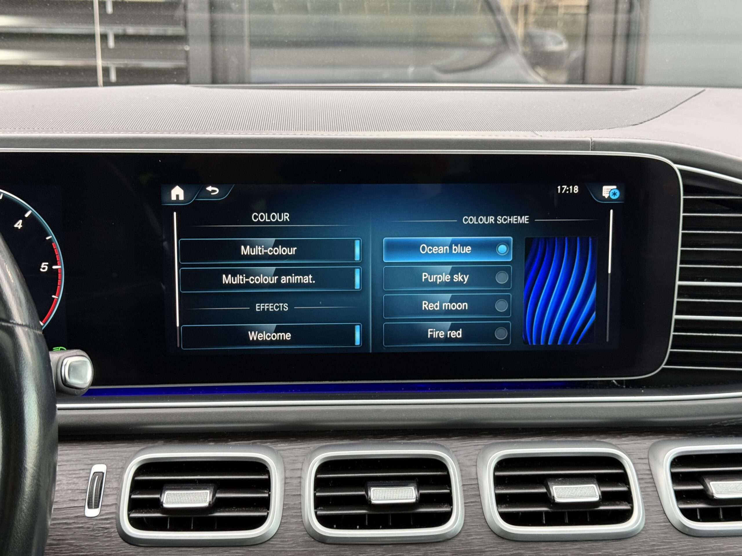 
								Mercedes-Benz GLS 400d full									