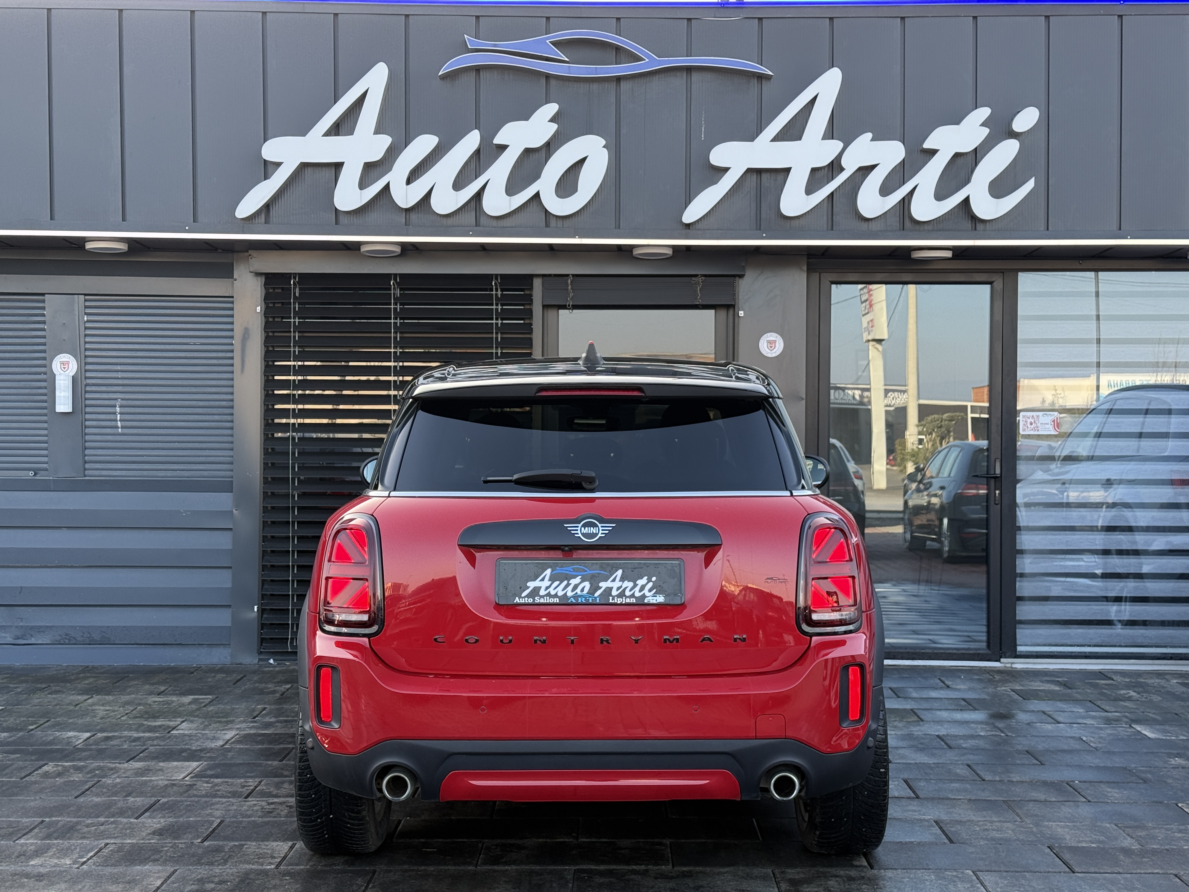 
								Mini Countryman S full									