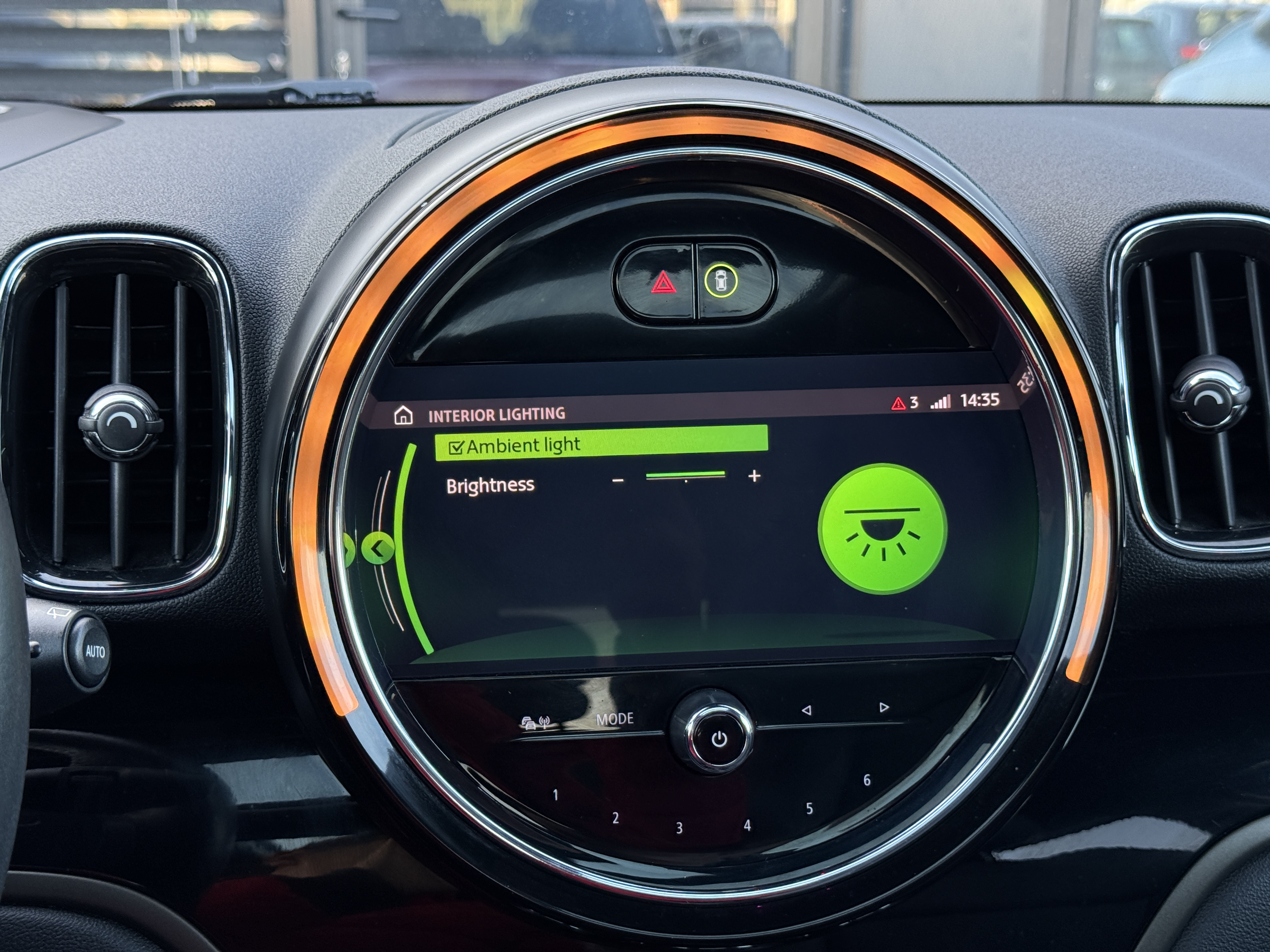 
								Mini Countryman S full									