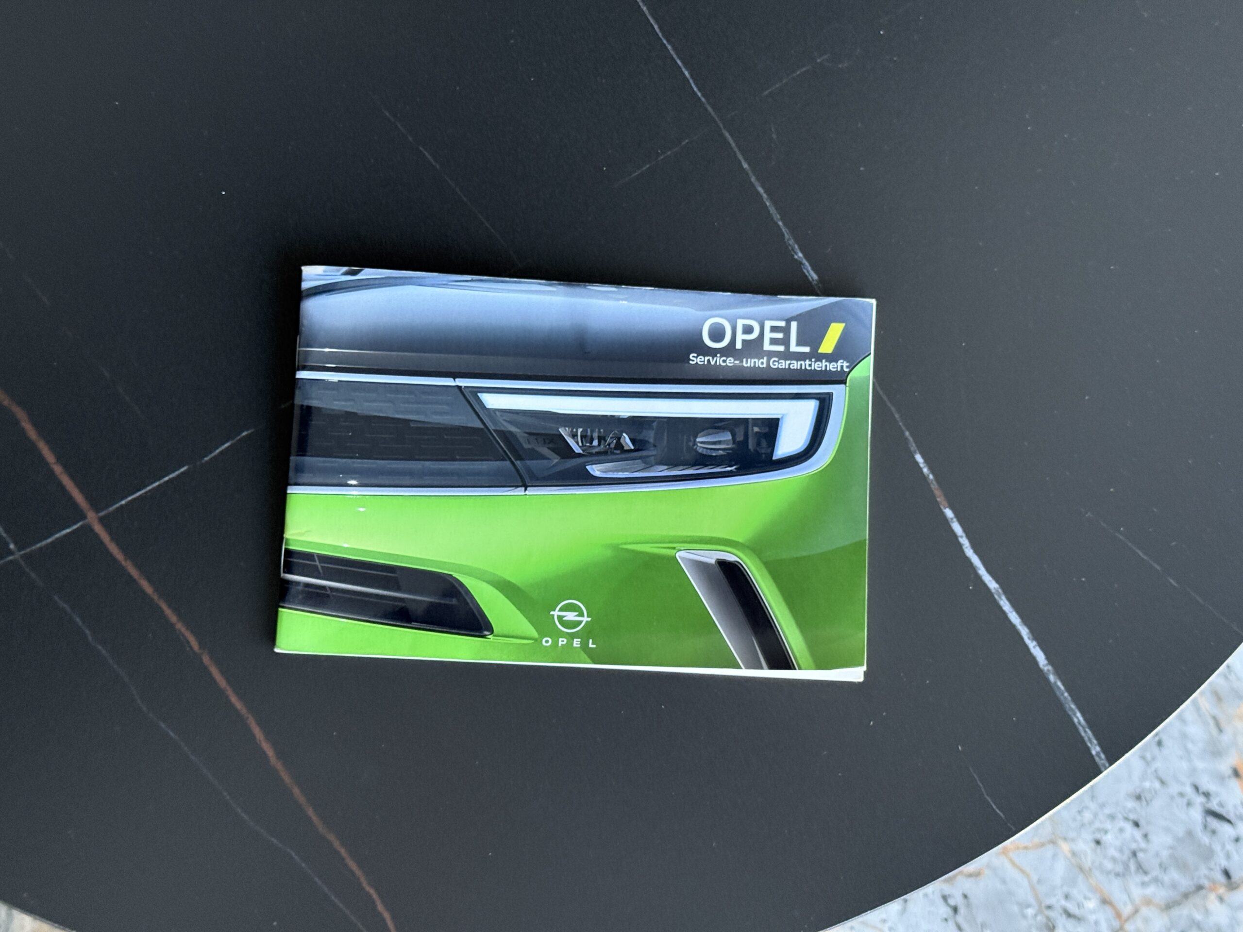 
								Opel Grandland X full									