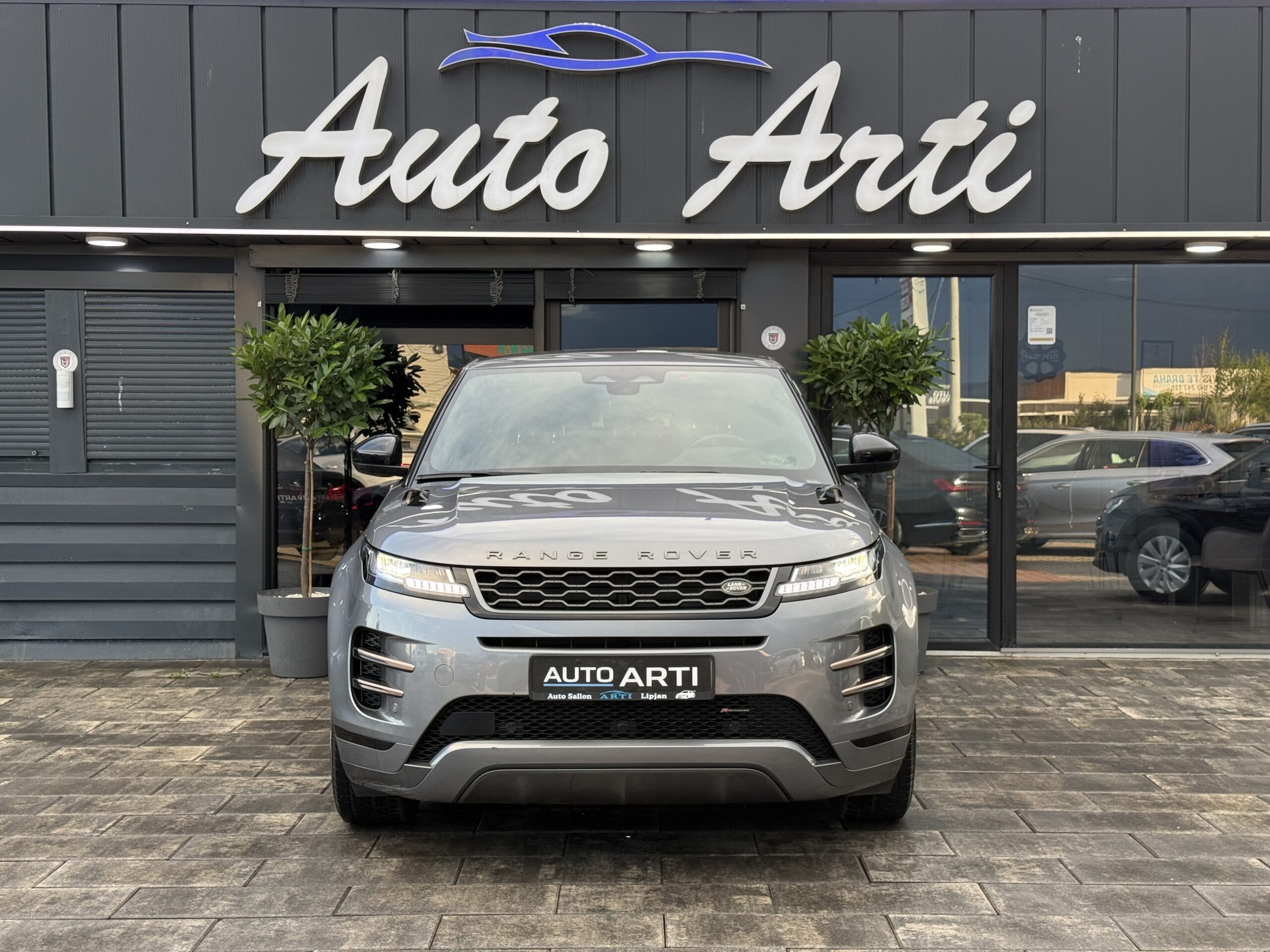 
								Range Rover Evoque full									