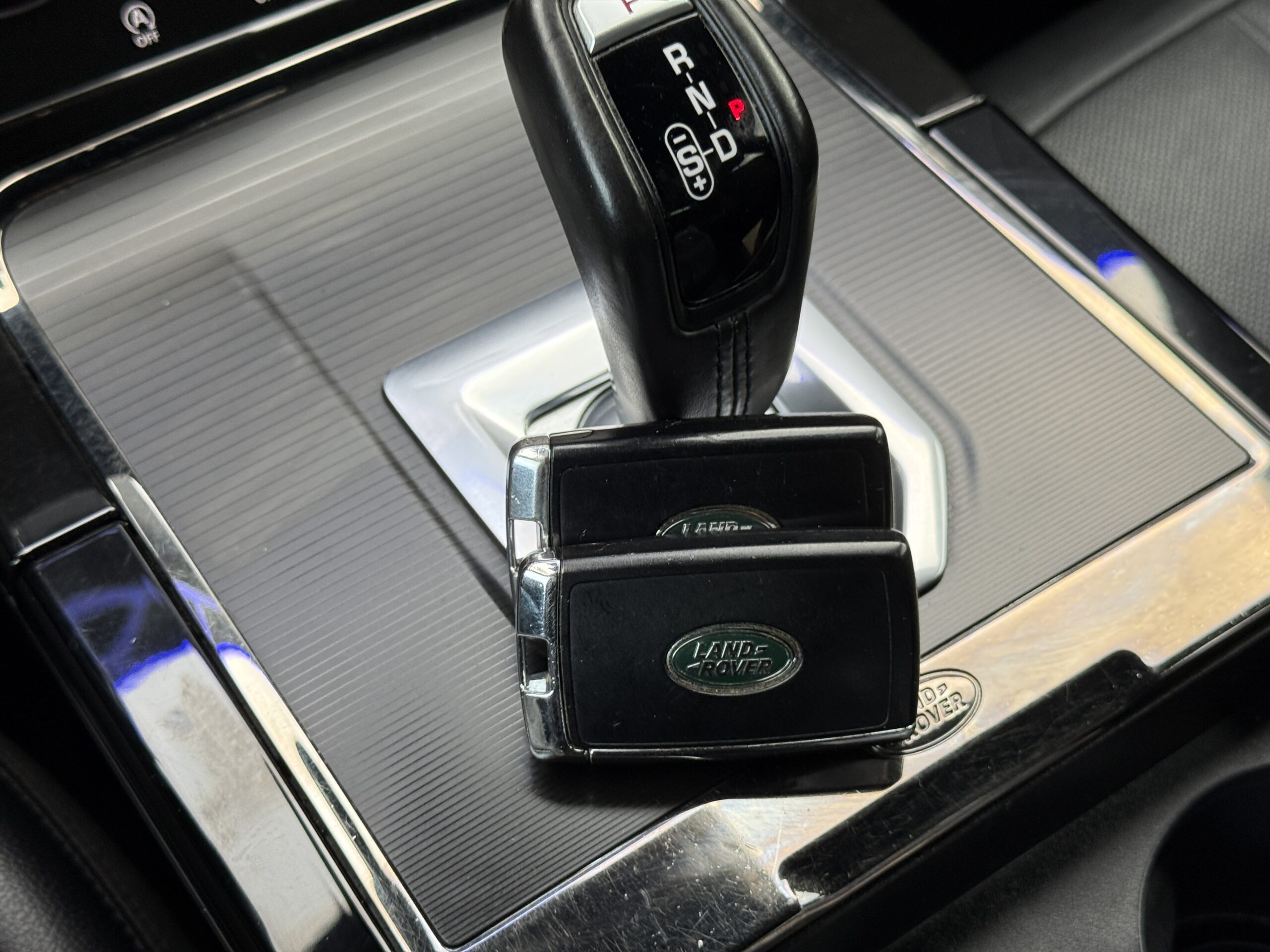 
								Range Rover Evoque full									