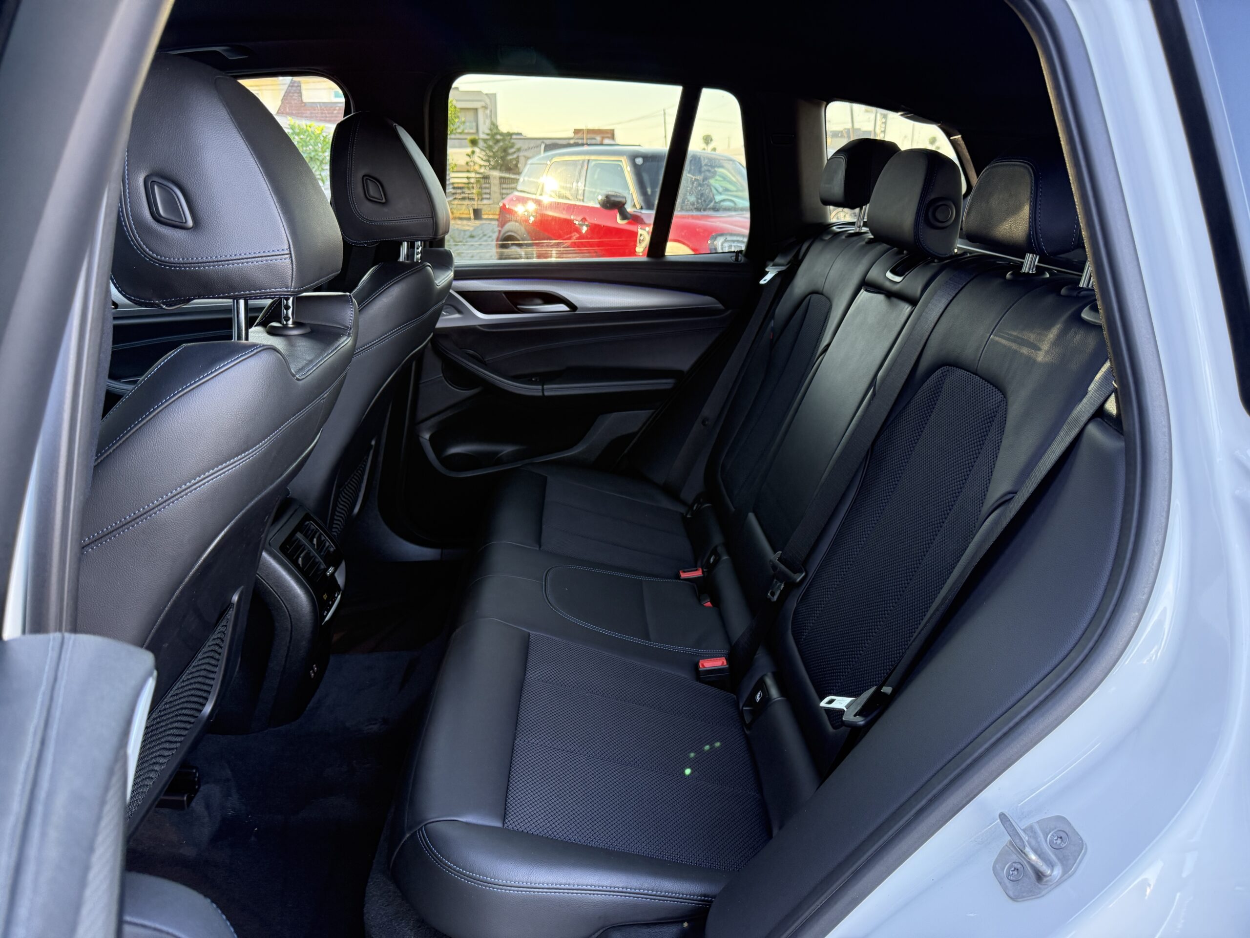
								BMW X3 M40d full									