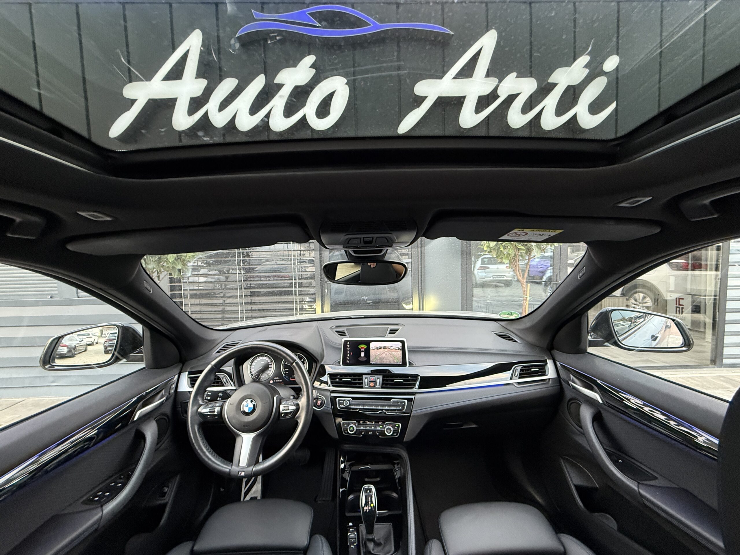 
								BMW X1 25d full									