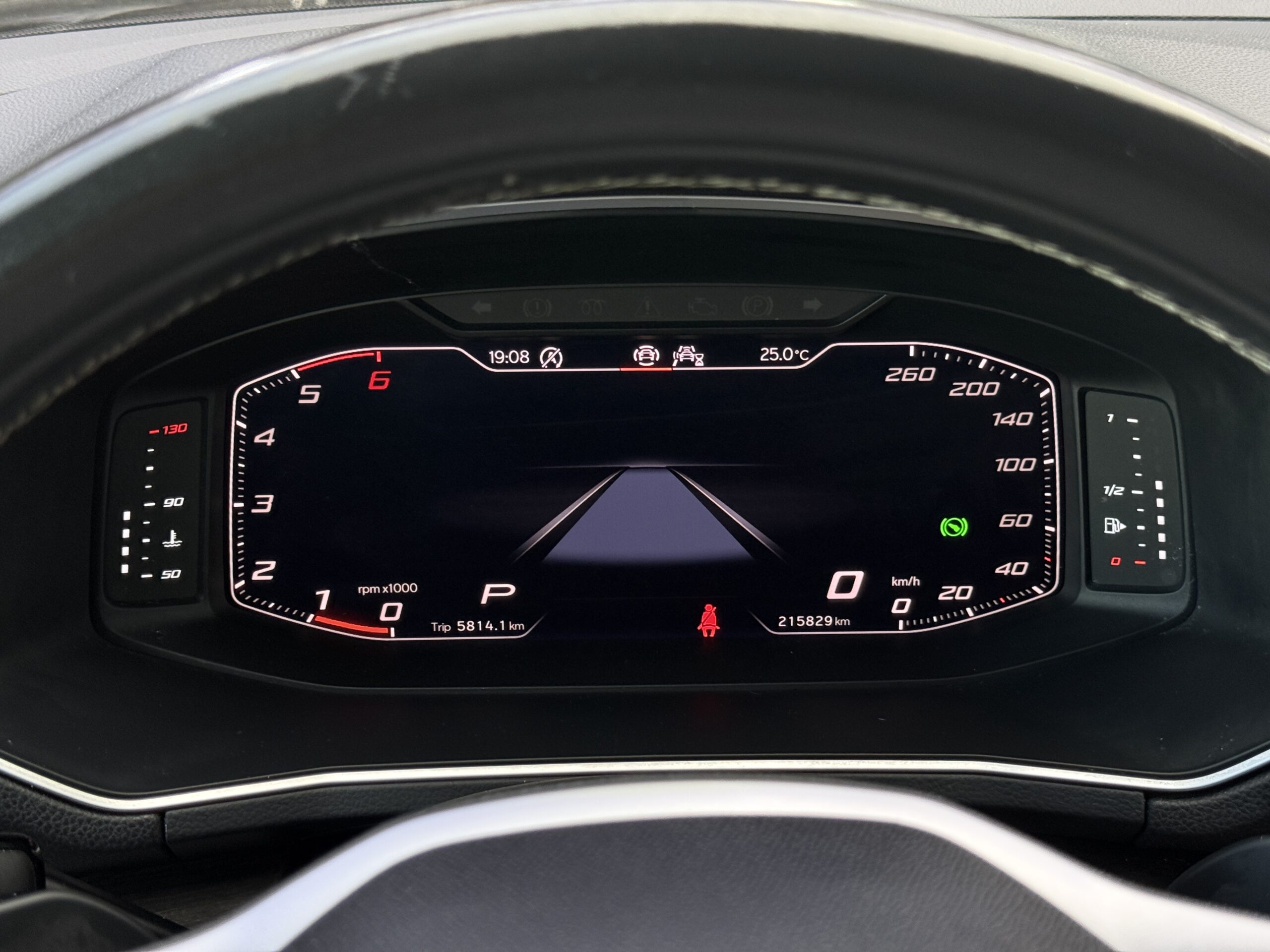 
								SEAT Tarraco 2.0 TDI full									