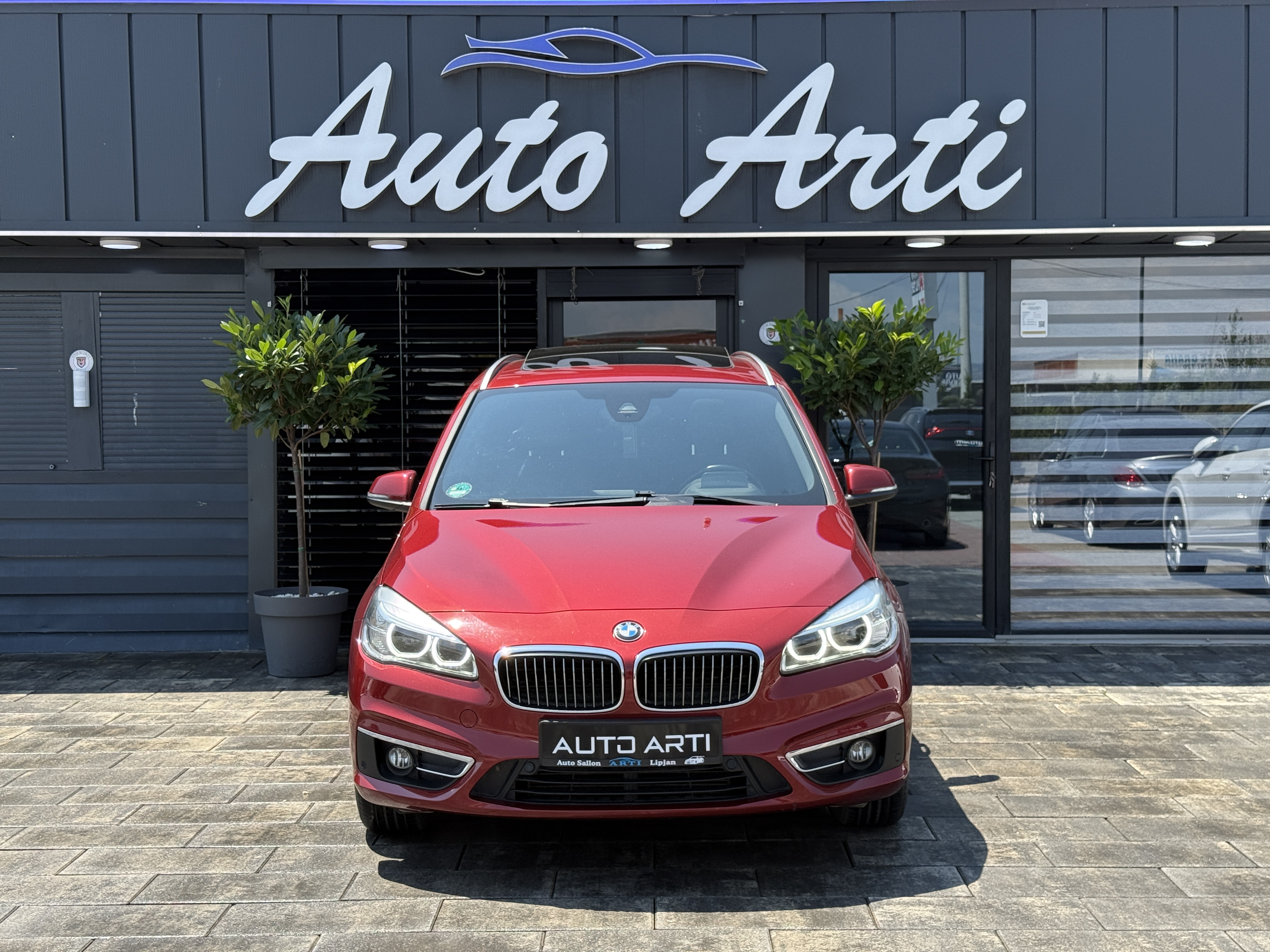 
								BMW 218d 𝟕 𝐔𝐥𝐬𝐞 full									