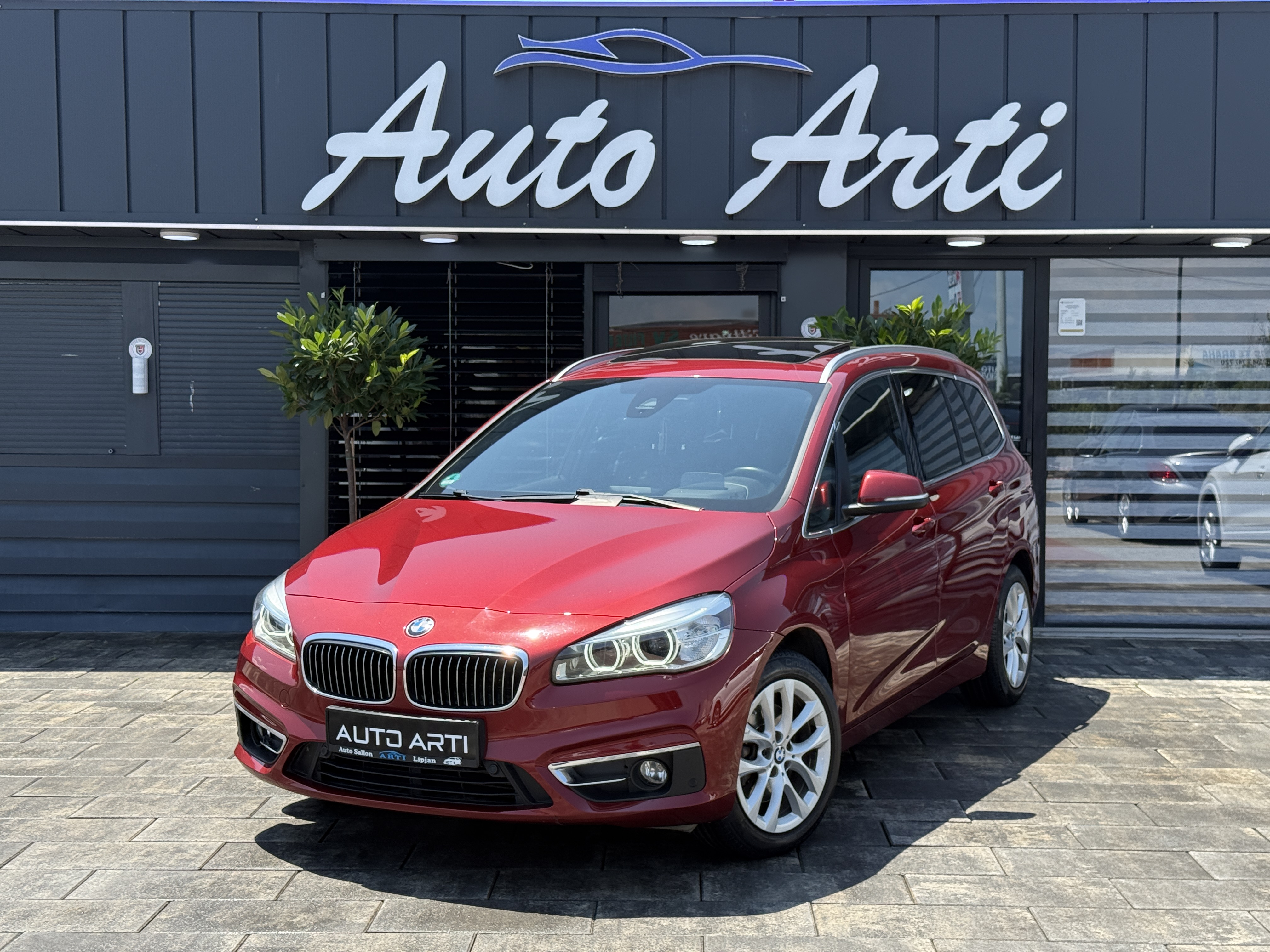 BMW 218d 𝟕 𝐔𝐥𝐬𝐞