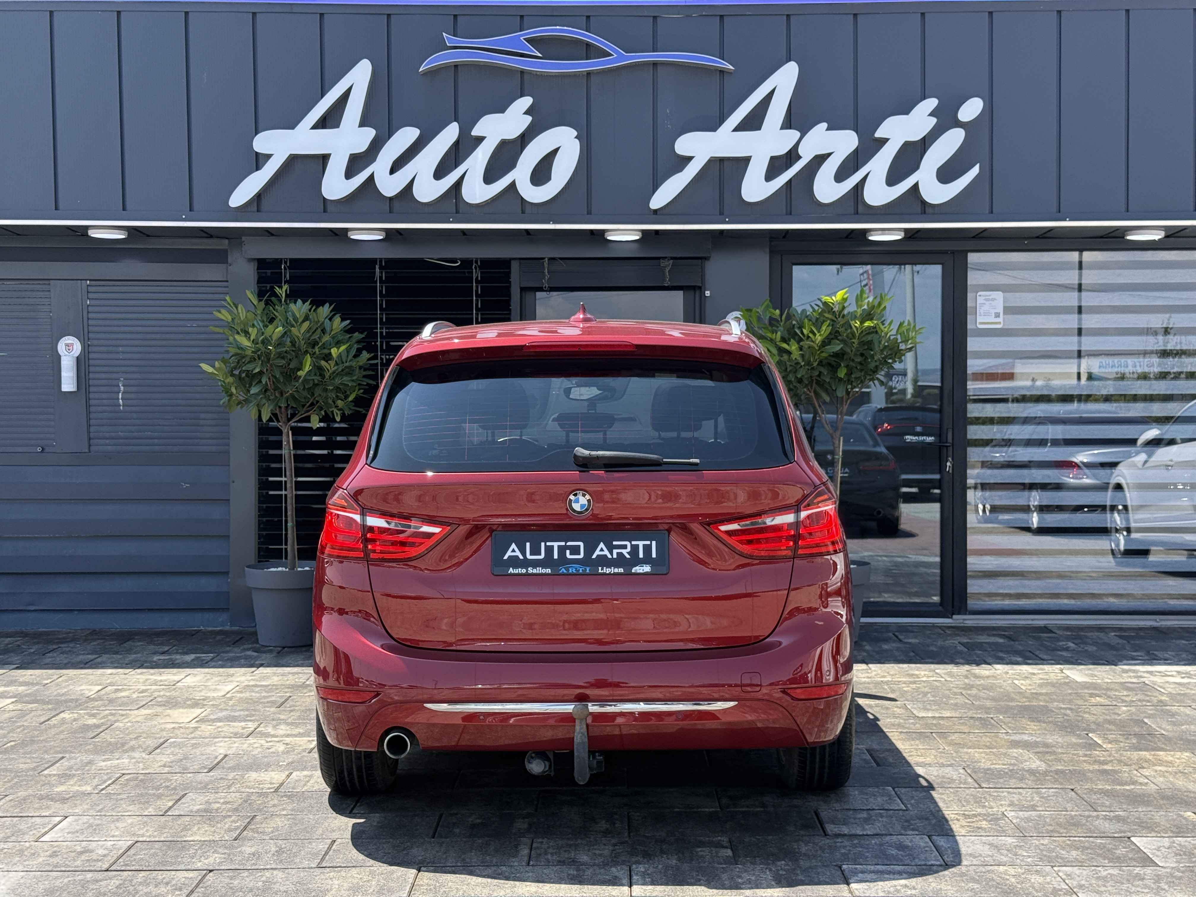 
								BMW 218d 𝟕 𝐔𝐥𝐬𝐞 full									