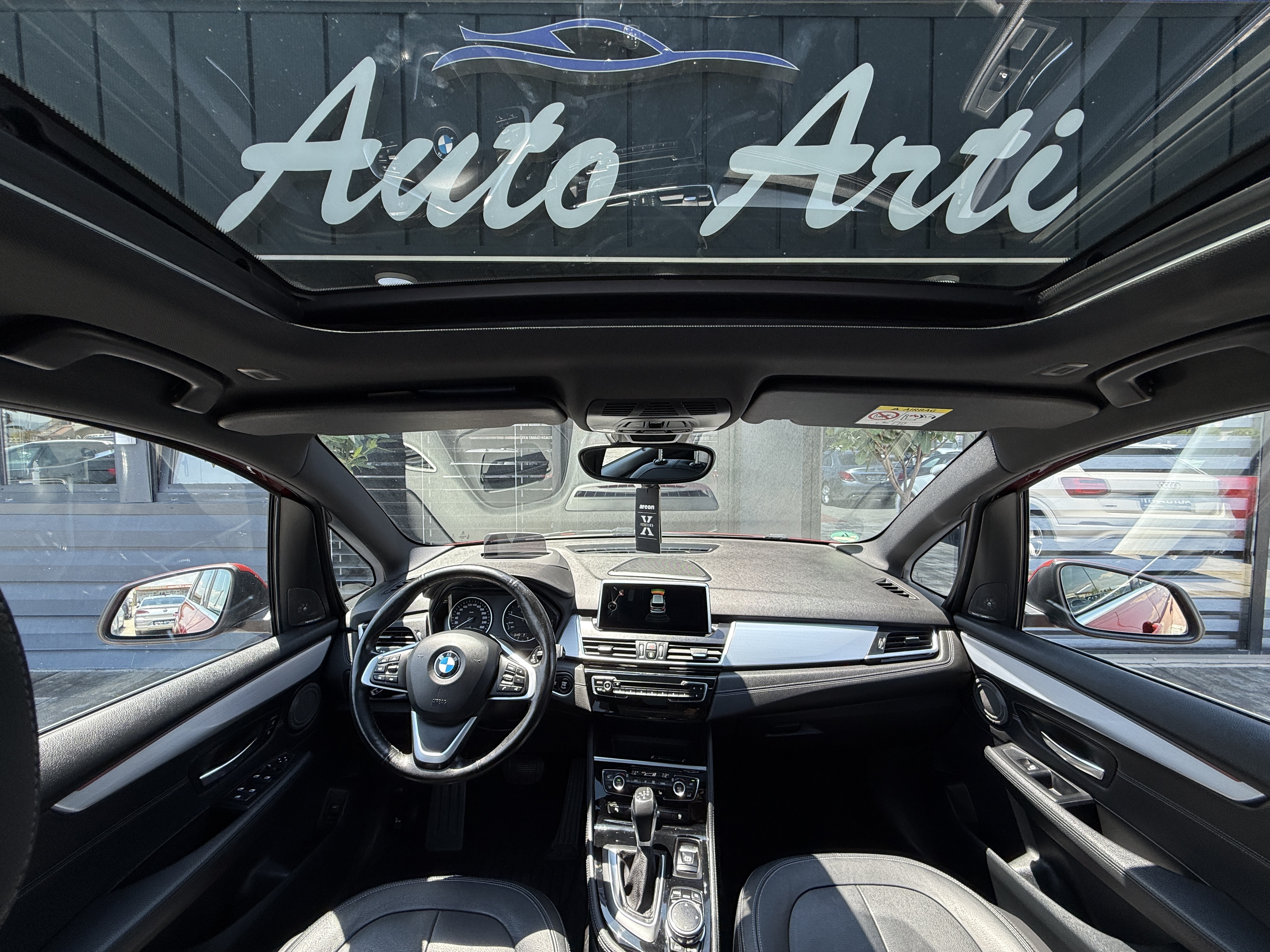 
								BMW 218d 𝟕 𝐔𝐥𝐬𝐞 full									